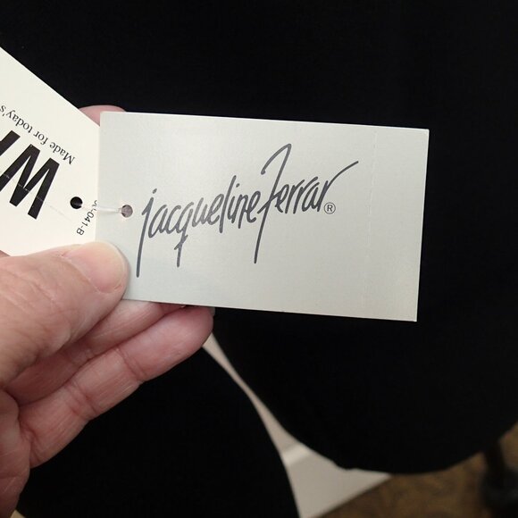 Jacqueline Ferrar Crop Style Black Jacket  Size 10 - Picture 2 of 8